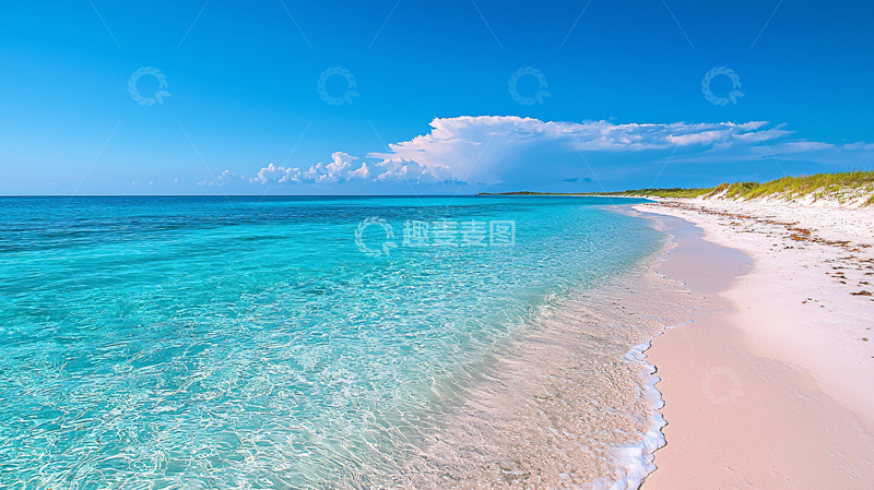 高清大图下载【趣麦麦图】蓝天白云下的海滩美景
