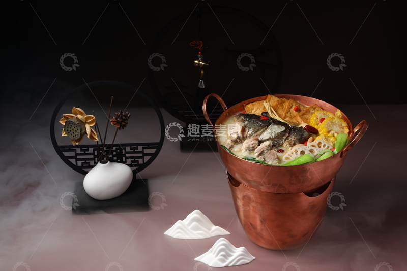高清大图下载【趣麦麦图】鱼羊肉铜火锅