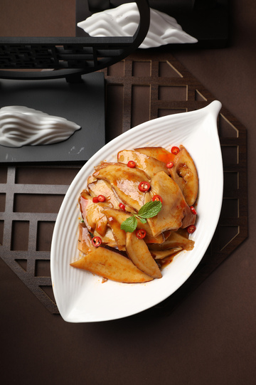 藤椒爆螺片凉菜1