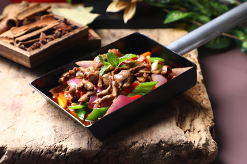 什锦鸡杂炒鸡杂