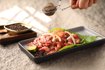 斑驳黑椒牛肉煎肉