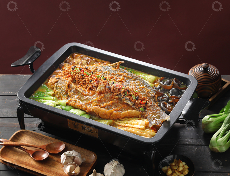 高清大图下载【趣麦麦图】蒜香豆豉烤鱼