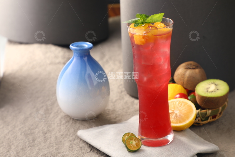 高清大图下载【趣麦麦图】树莓芦荟饮品