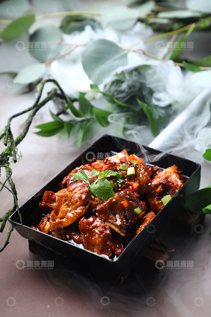 高清大图下载【趣麦麦图】炭烤三文鱼头2