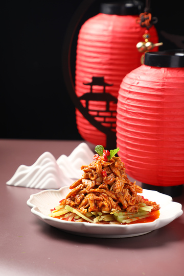 白盘手撕鸡小吃1