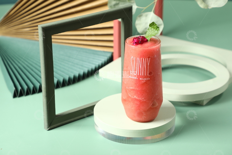 高清大图下载【趣麦麦图】山楂草莓果汁1