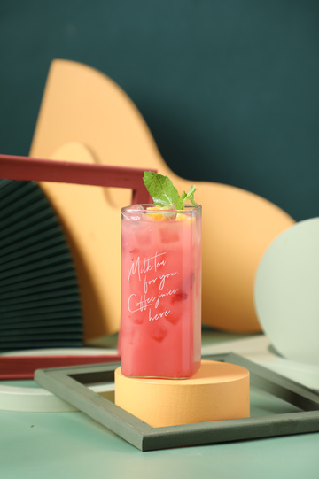 草莓乳酸菌饮品