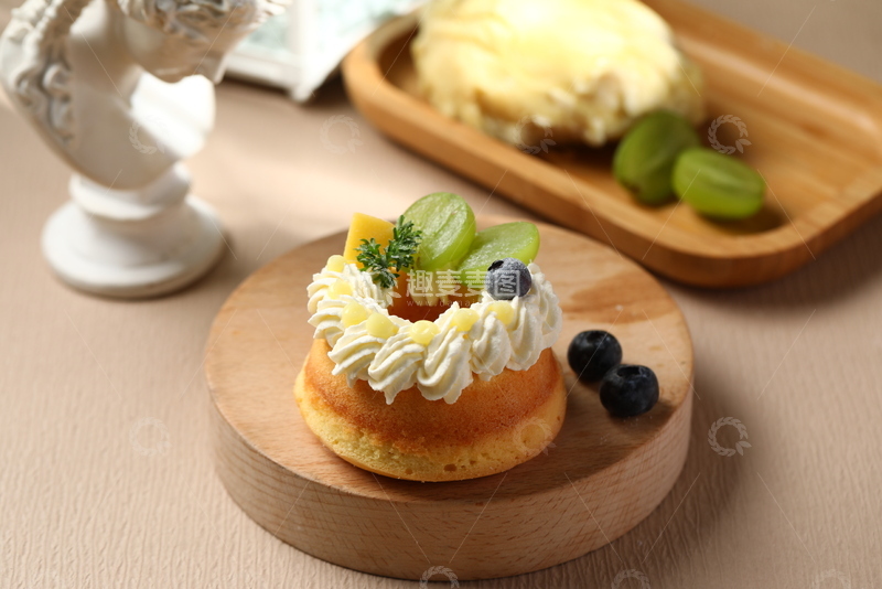 高清大图下载【趣麦麦图】夹心榴莲甜甜圈