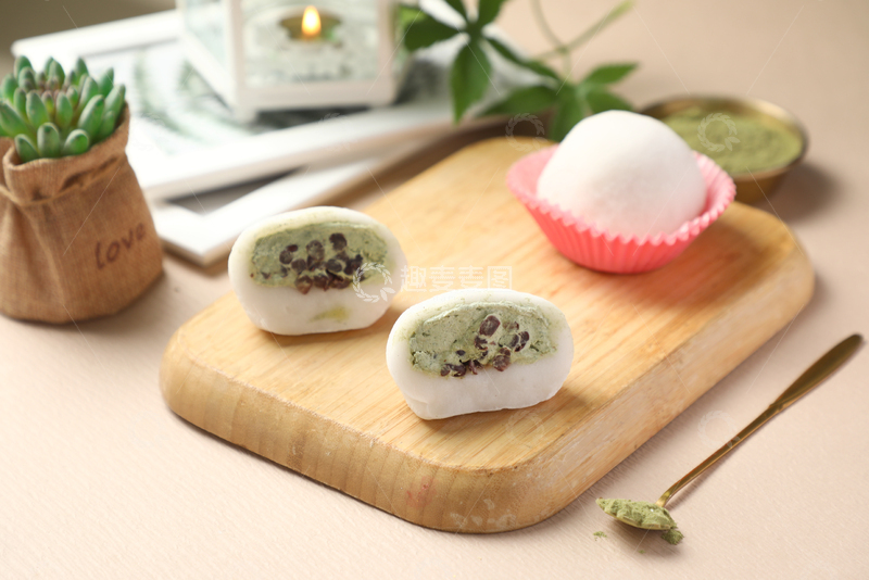 高清大图下载【趣麦麦图】抹茶雪丽糍甜品1