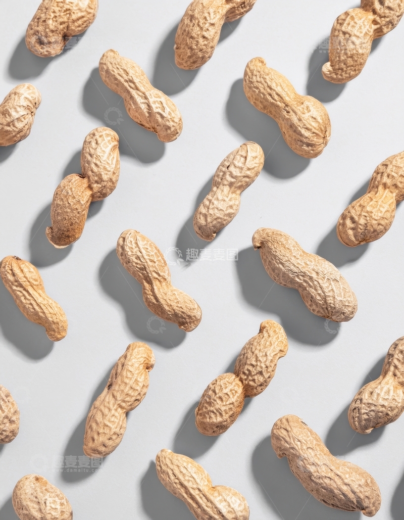高清大图下载【趣麦麦图】白色背景带壳花生阵列
