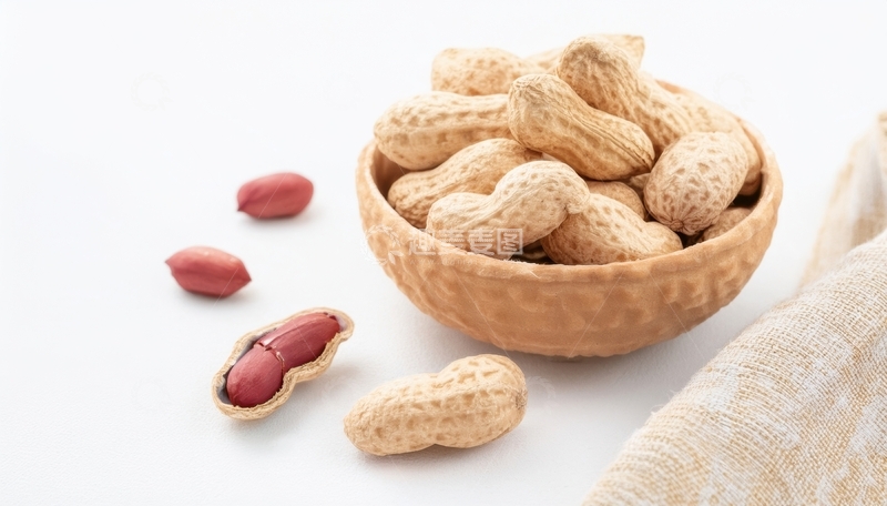 高清大图下载【趣麦麦图】木碗装带壳花生场景