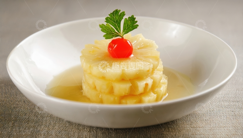 高清大图下载【趣麦麦图】白色碗装菠萝樱桃甜品