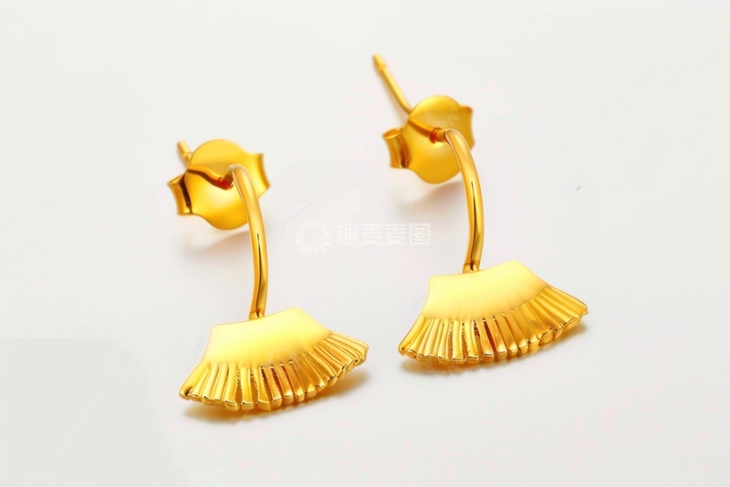高清大图下载【趣麦麦图】一对黄金耳钉