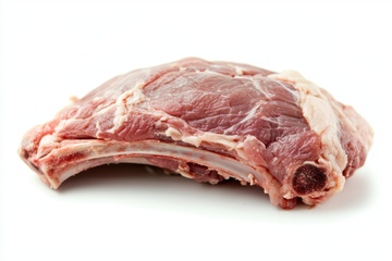 一大块生猪肉食材