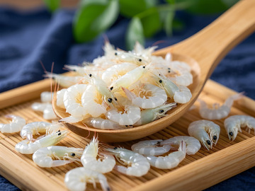 新鲜小虾米摄影图