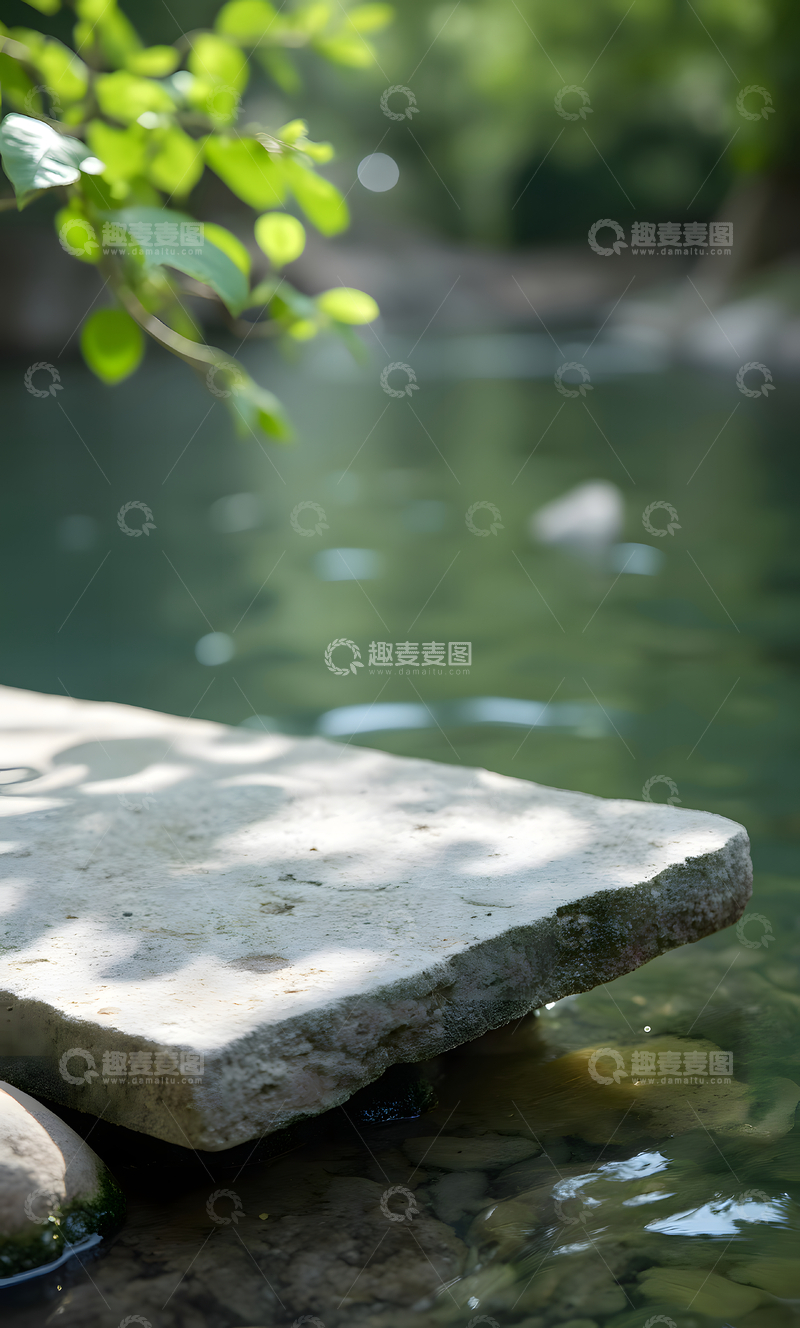 高清大图下载【趣麦麦图】户外山水溪流光影绿色大自然背景电商产品展示7