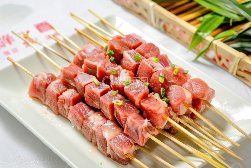 高清大图下载【趣麦麦图】一盘新鲜的生肉串