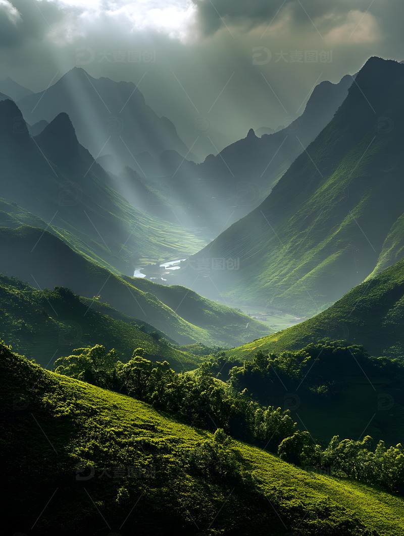 高清大图下载【趣麦麦图】云雾缭绕丁达尔光线山峰2