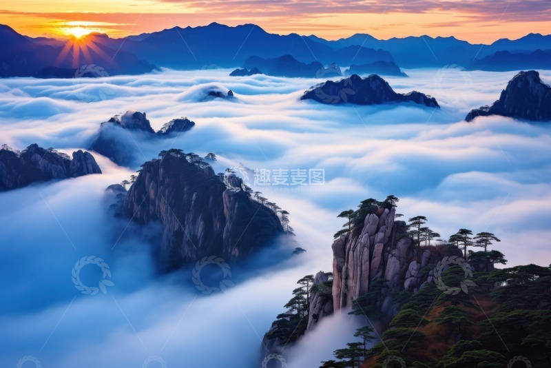 高清大图下载【趣麦麦图】山峰云雾云层自然风景