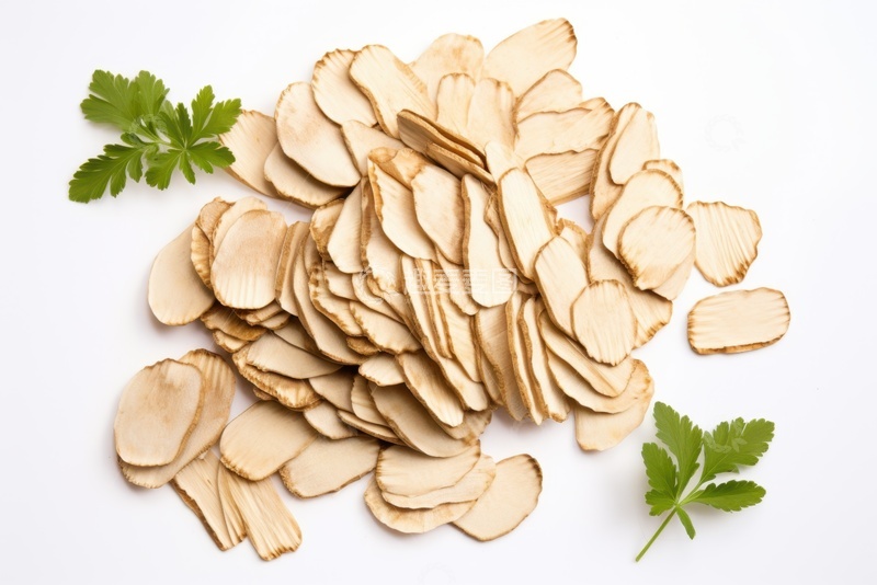 高清大图下载【趣麦麦图】放在桌面上的一堆干姜片