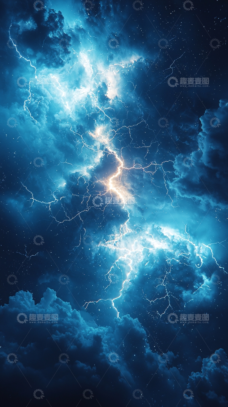 高清大图下载【趣麦麦图】闪电击穿云层