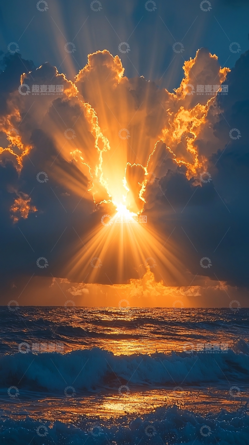 高清大图下载【趣麦麦图】耀眼光芒穿透云层