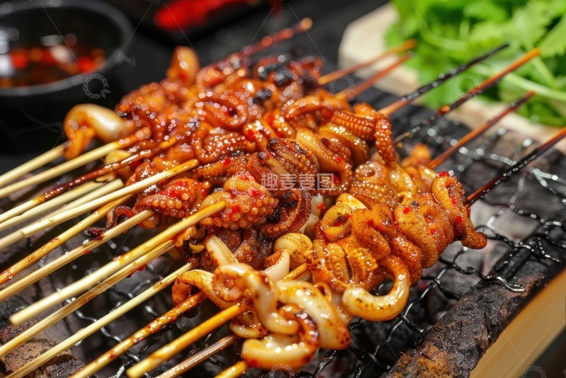 高清大图下载【趣麦麦图】一盘烤鱿鱼串