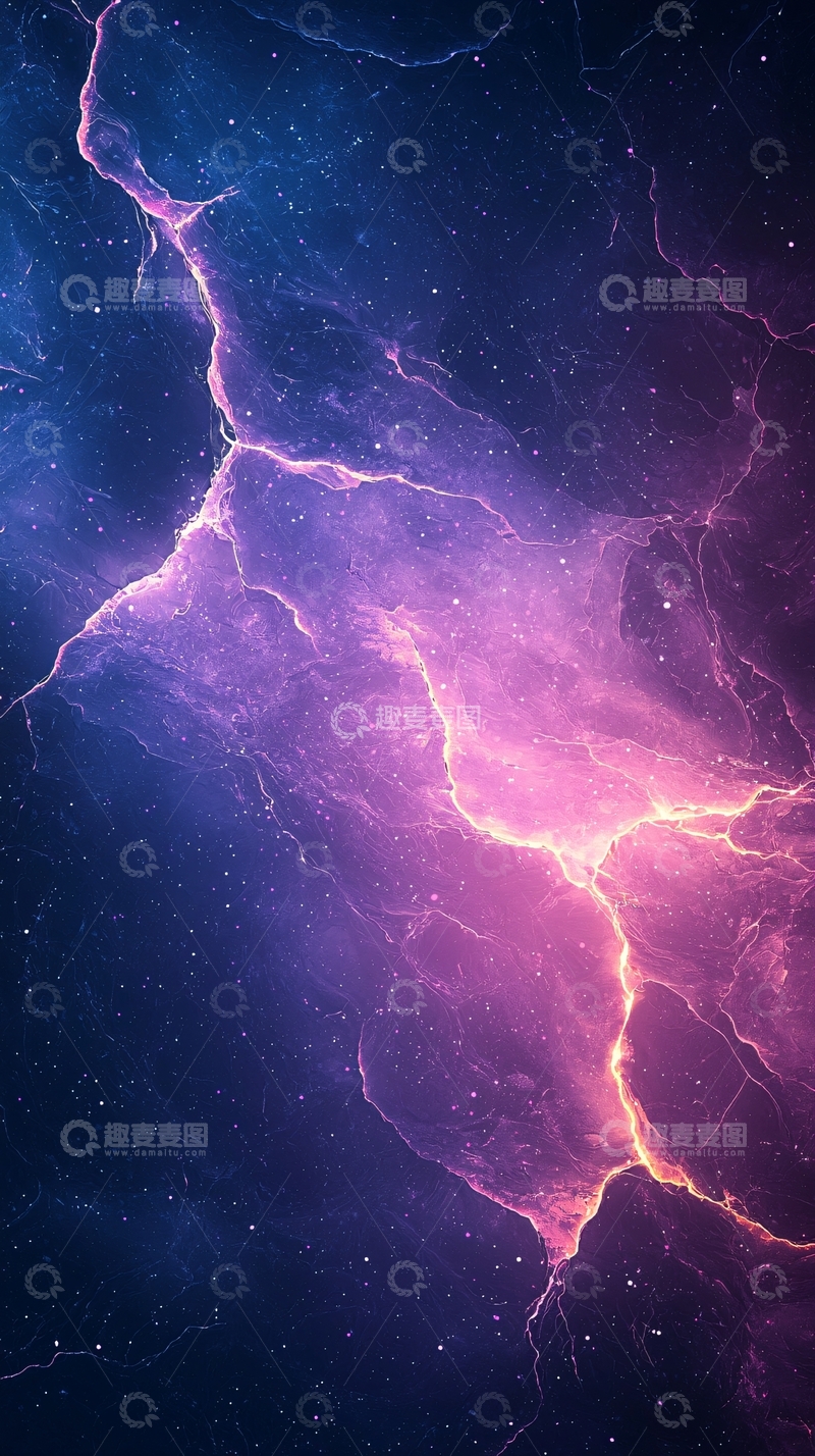 高清大图下载【趣麦麦图】紫色星云闪电划过夜空