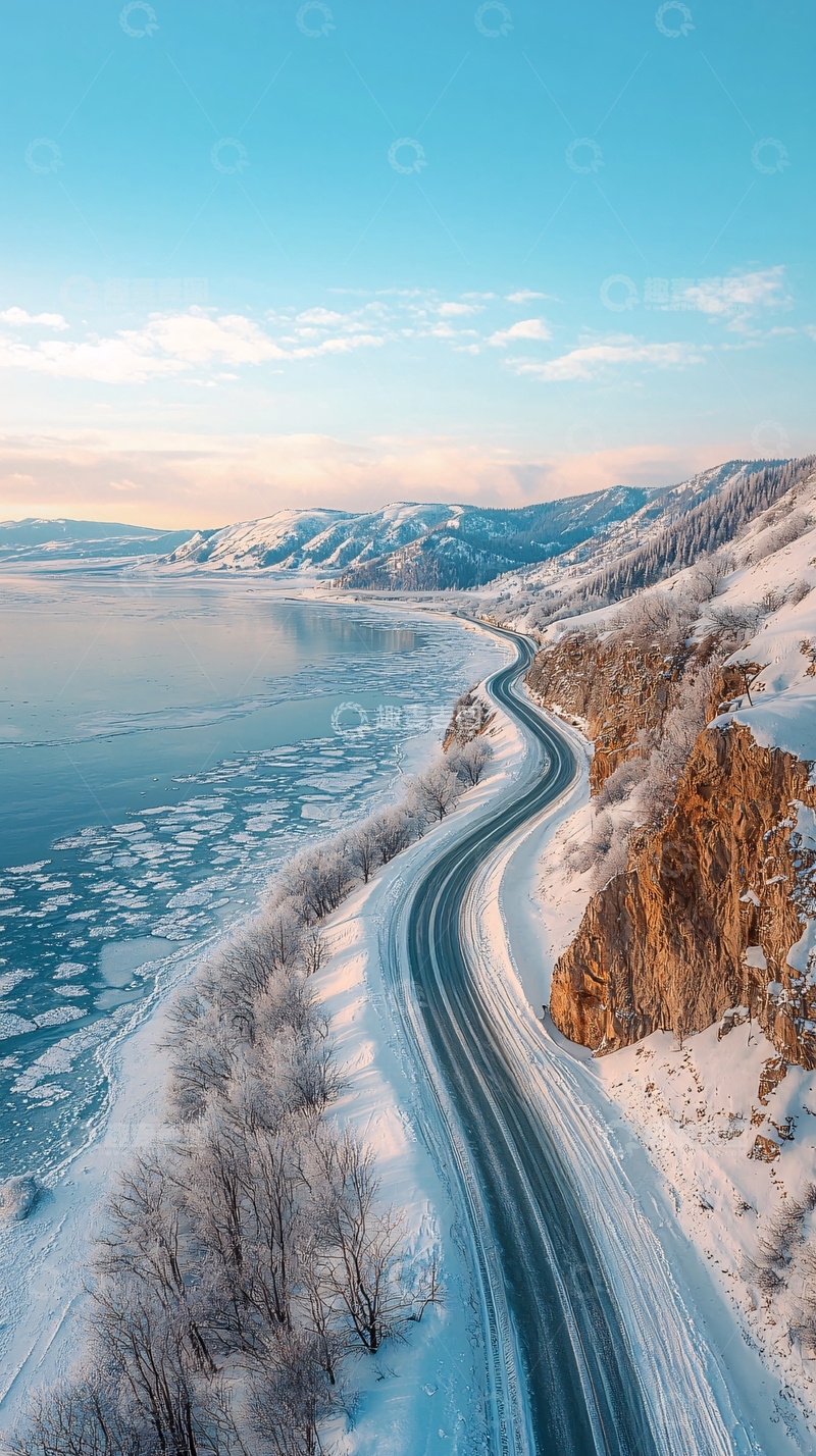 高清大图下载【趣麦麦图】雪山湖泊公路的冬季景观