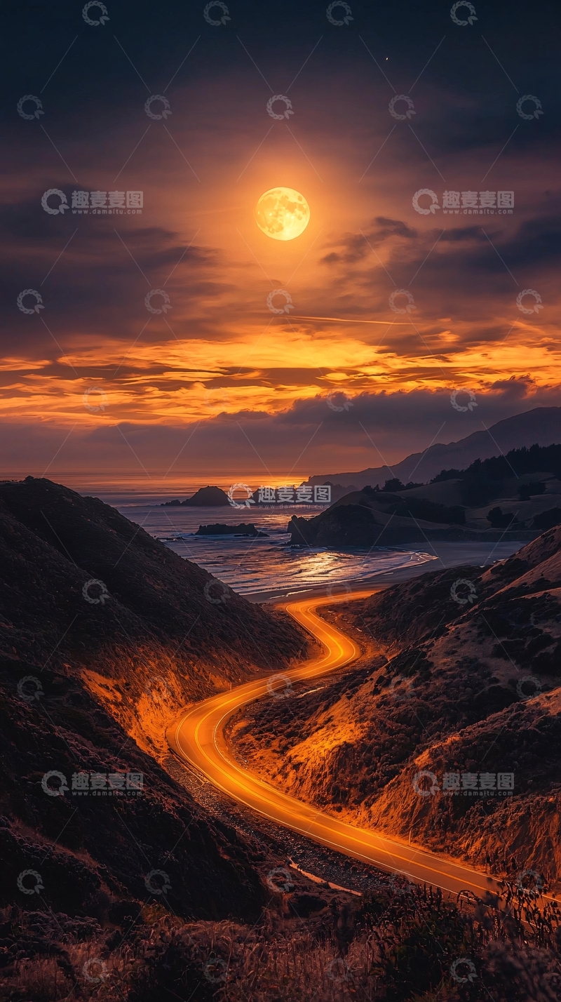 高清大图下载【趣麦麦图】蜿蜒的公路在月光下