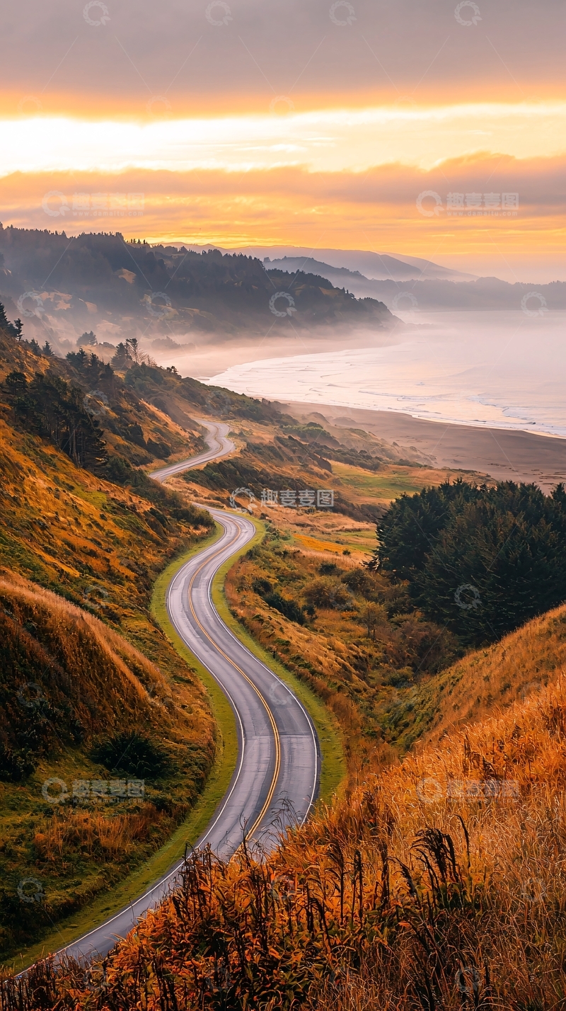 高清大图下载【趣麦麦图】蜿蜒的沿海公路景色