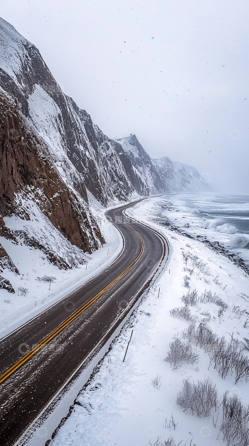 高清大图下载【趣麦麦图】蜿蜒雪路高清图片