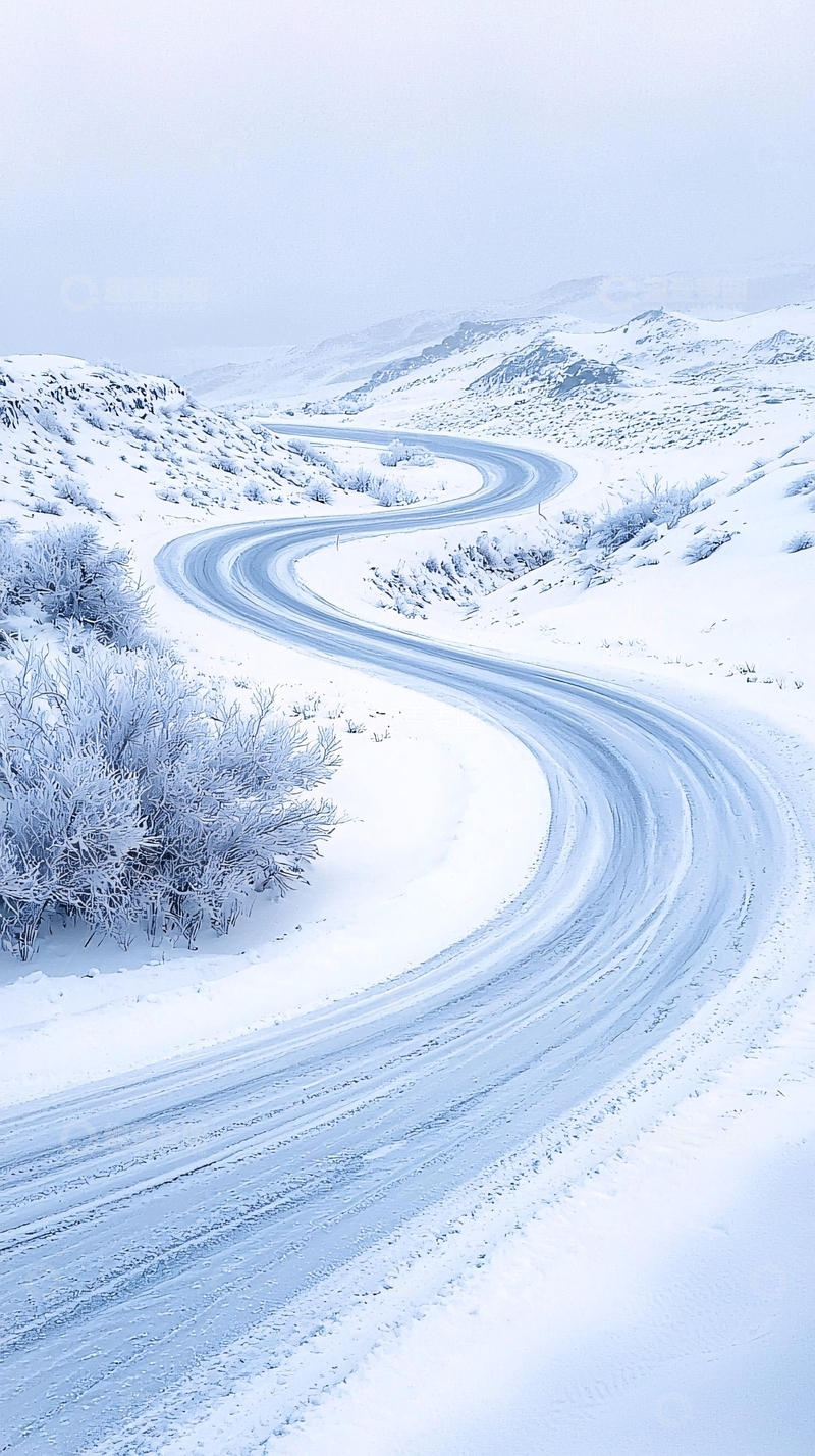 高清大图下载【趣麦麦图】雪地蜿蜒道路