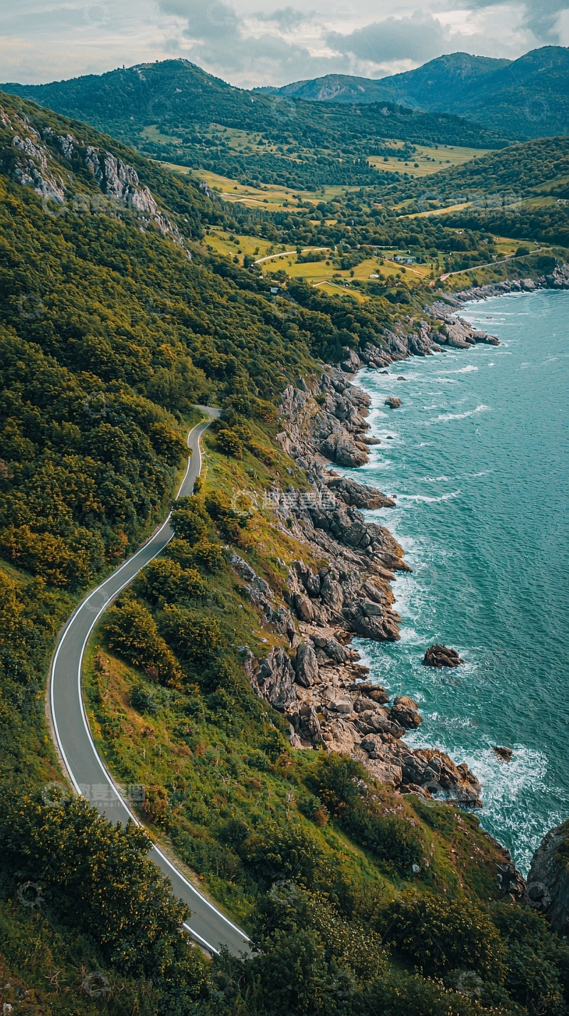 高清大图下载【趣麦麦图】蜿蜒的海岸公路