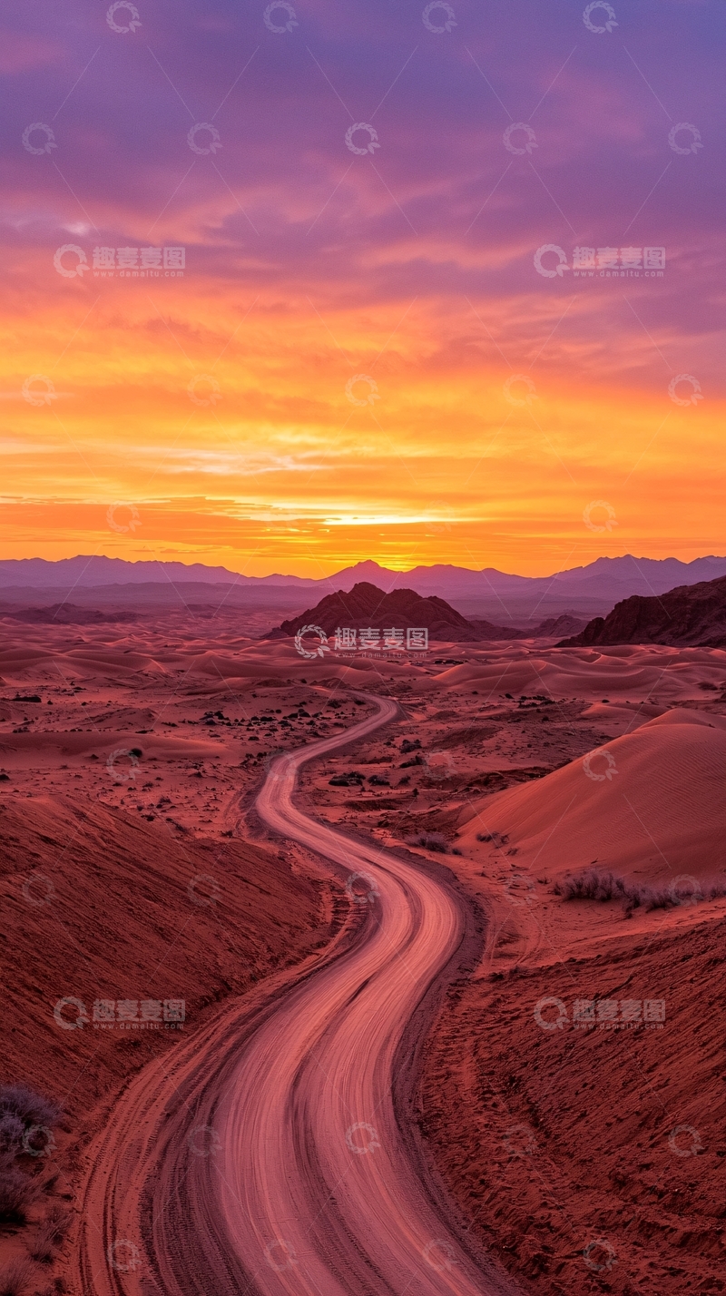 高清大图下载【趣麦麦图】沙漠蜿蜒道路