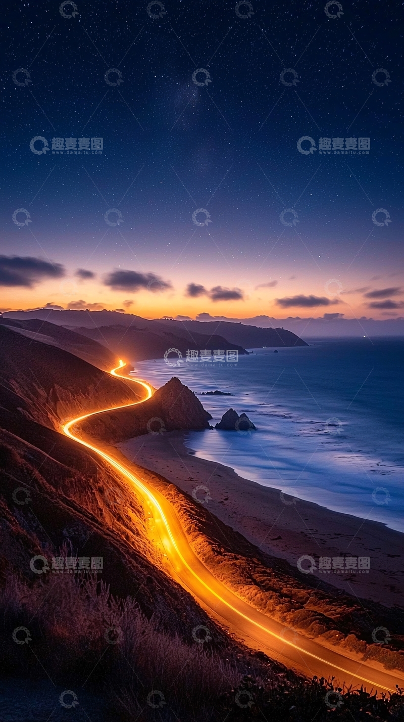 高清大图下载【趣麦麦图】海边蜿蜒的道路夜景