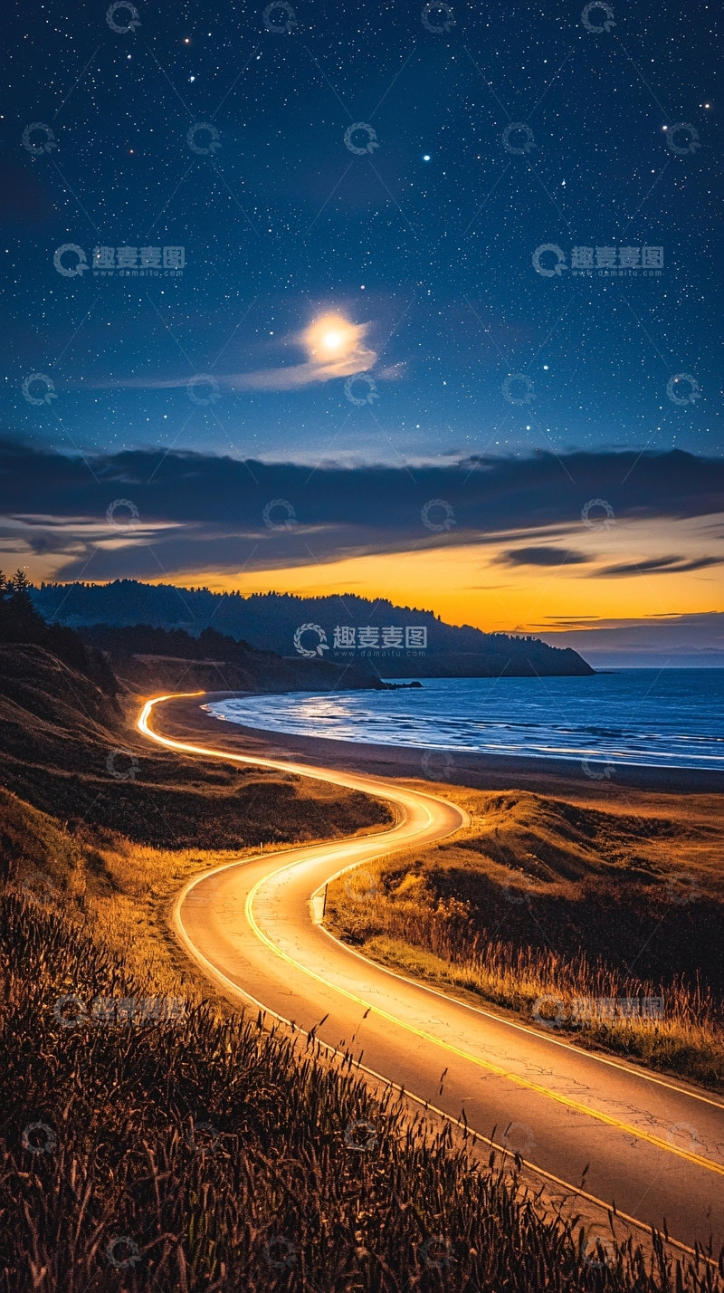 高清大图下载【趣麦麦图】夜间蜿蜒海岸公路