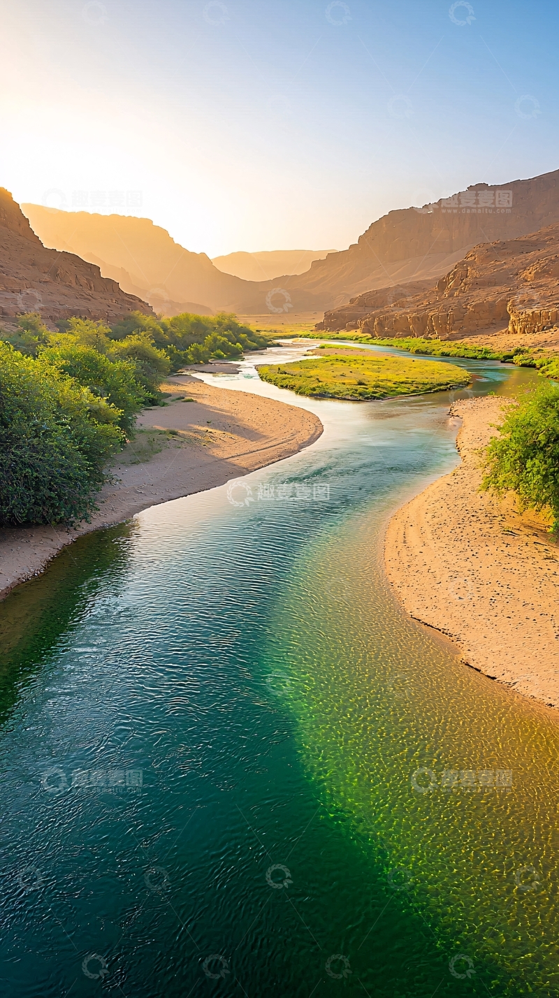 高清大图下载【趣麦麦图】蜿蜒的河流穿过峡谷