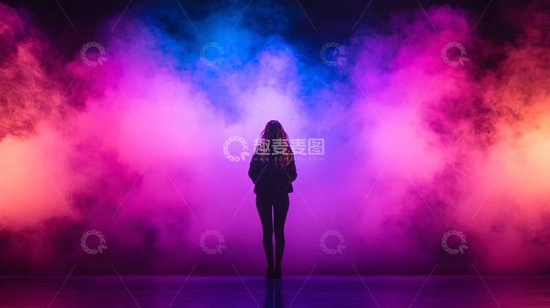 高清大图下载【趣麦麦图】女孩背影高清图片