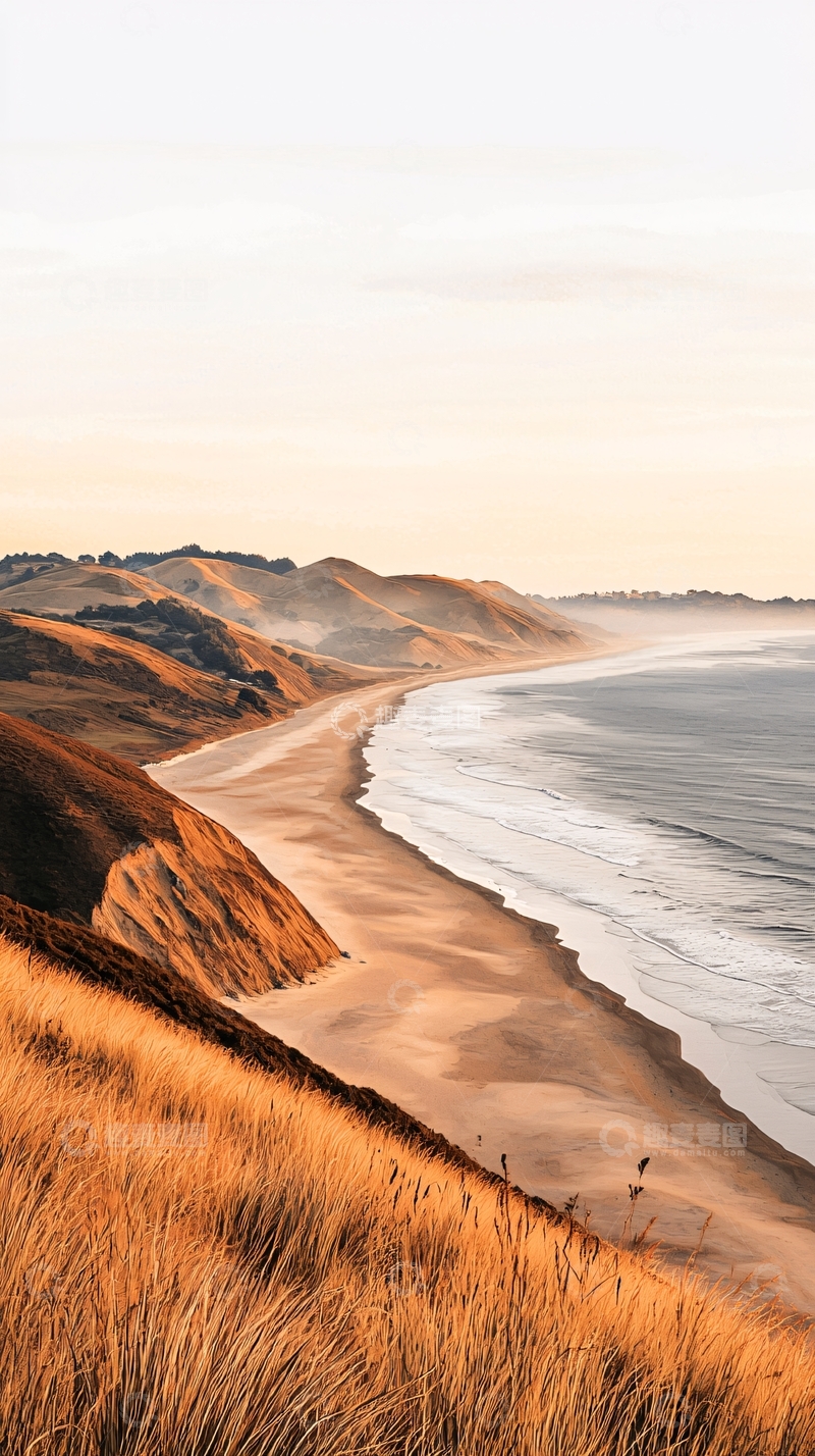 高清大图下载【趣麦麦图】海岸线山丘金色草地