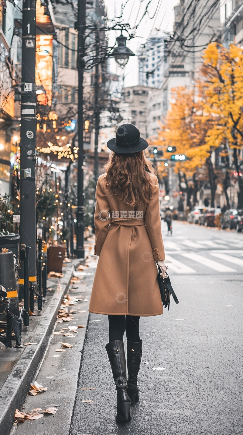 高清大图下载【趣麦麦图】城市街道上的背影女人