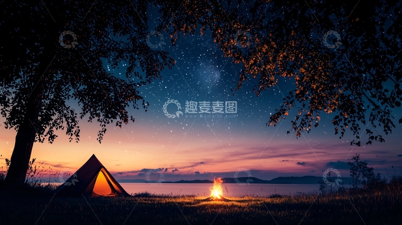 高清大图下载【趣麦麦图】夜空下的帐篷和篝火