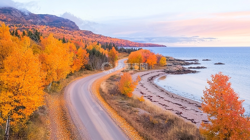 高清大图下载【趣麦麦图】秋季海岸公路