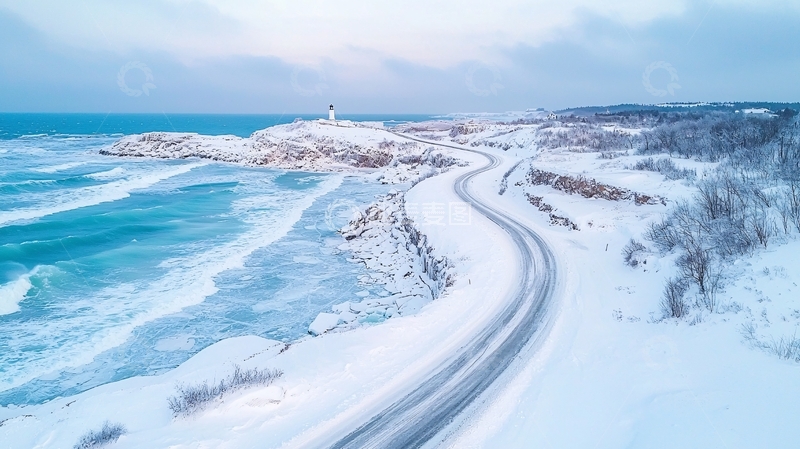 高清大图下载【趣麦麦图】冰雪覆盖的海岸公路