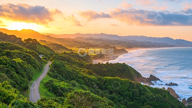 高清大图下载【趣麦麦图】海边山路日出美景