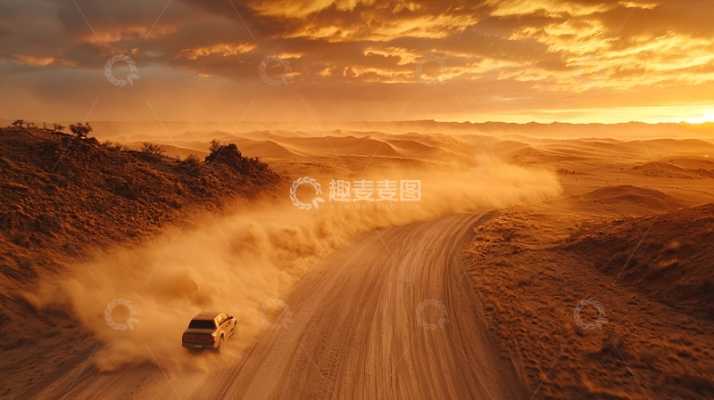 高清大图下载【趣麦麦图】尘土飞扬的沙漠公路