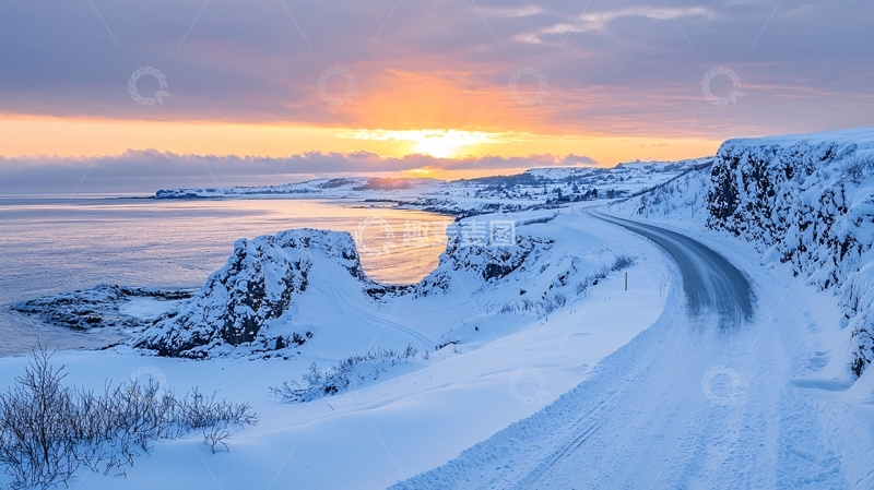 高清大图下载【趣麦麦图】冰雪覆盖的道路日落美景