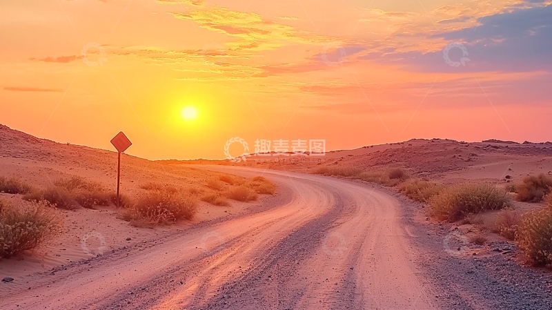 高清大图下载【趣麦麦图】夕阳下的沙漠公路