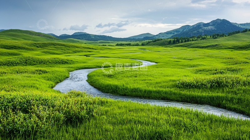 高清大图下载【趣麦麦图】绿草如茵的河流山景
