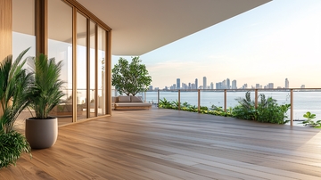 宽敞海景阳台植物盆栽